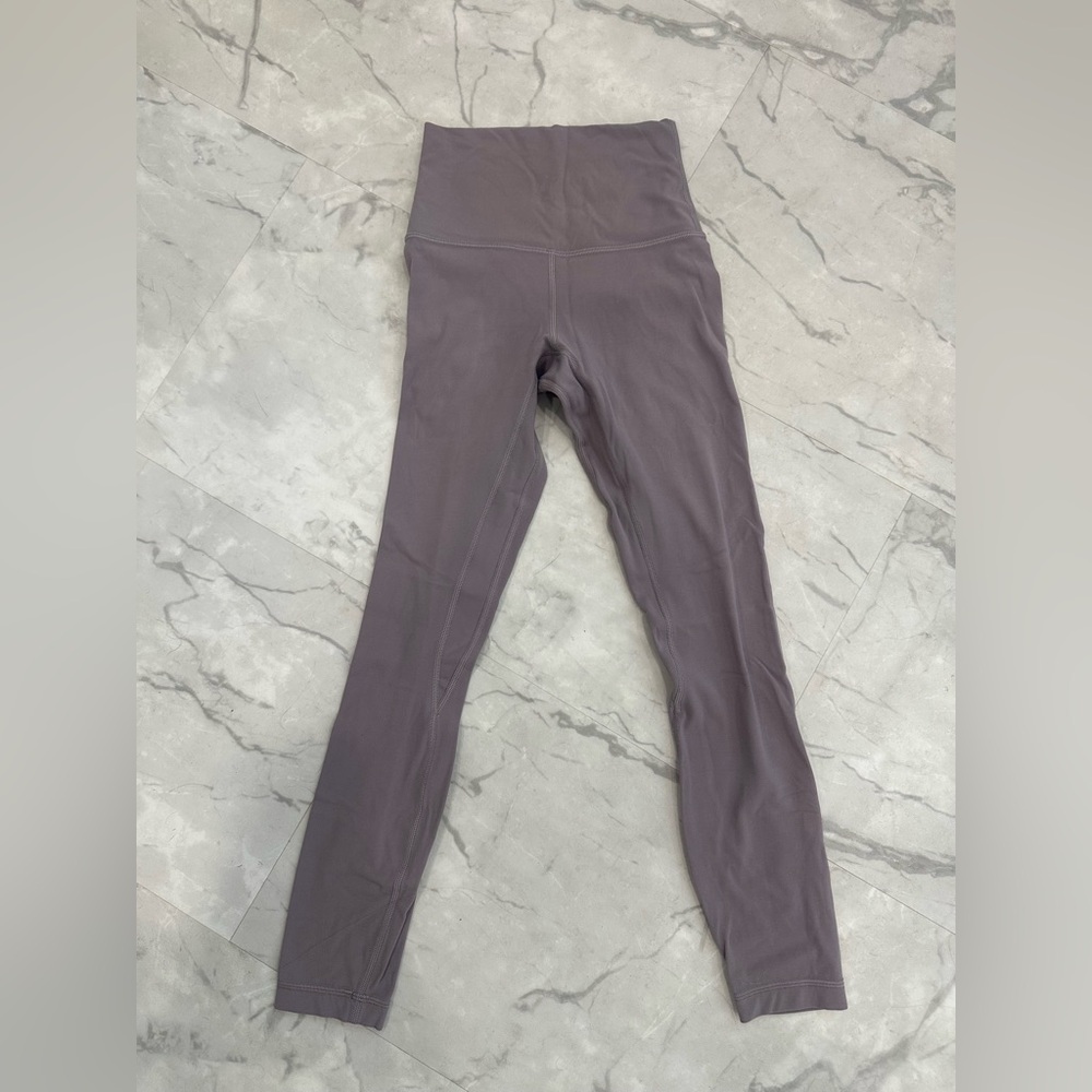 LULULEMON ALIGN™ PANT II 25"
Violet Verbena